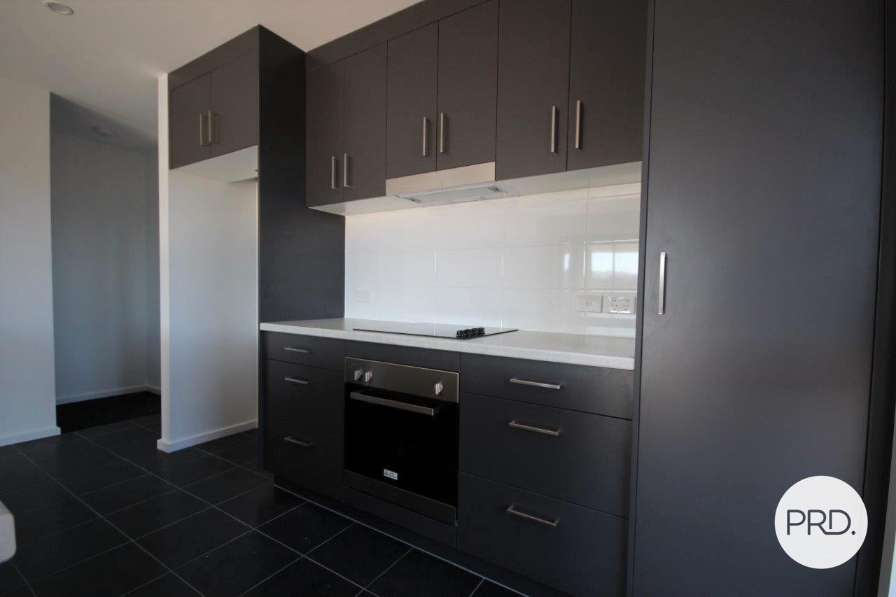 6 Hollingsworth Street BRIGHTON 2