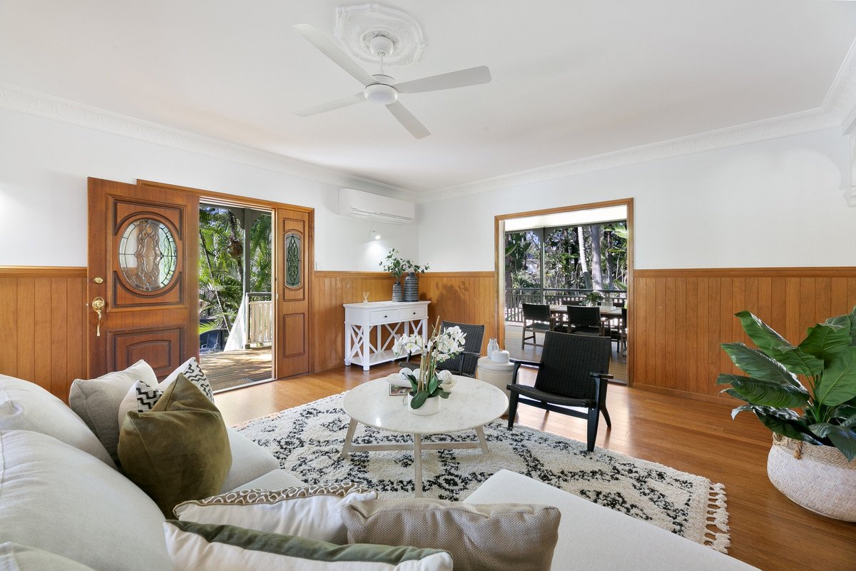 6 Horsman Road Elanora 3