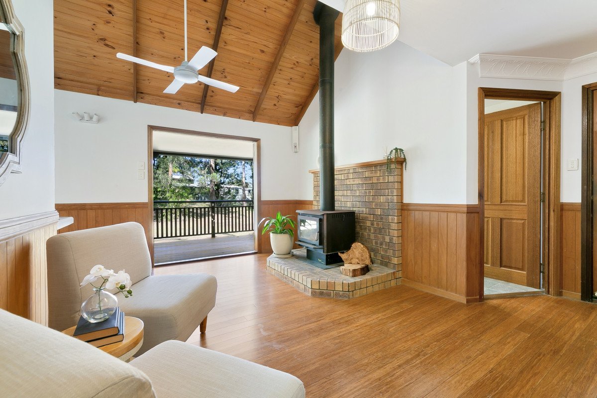 6 Horsman Road Elanora 9