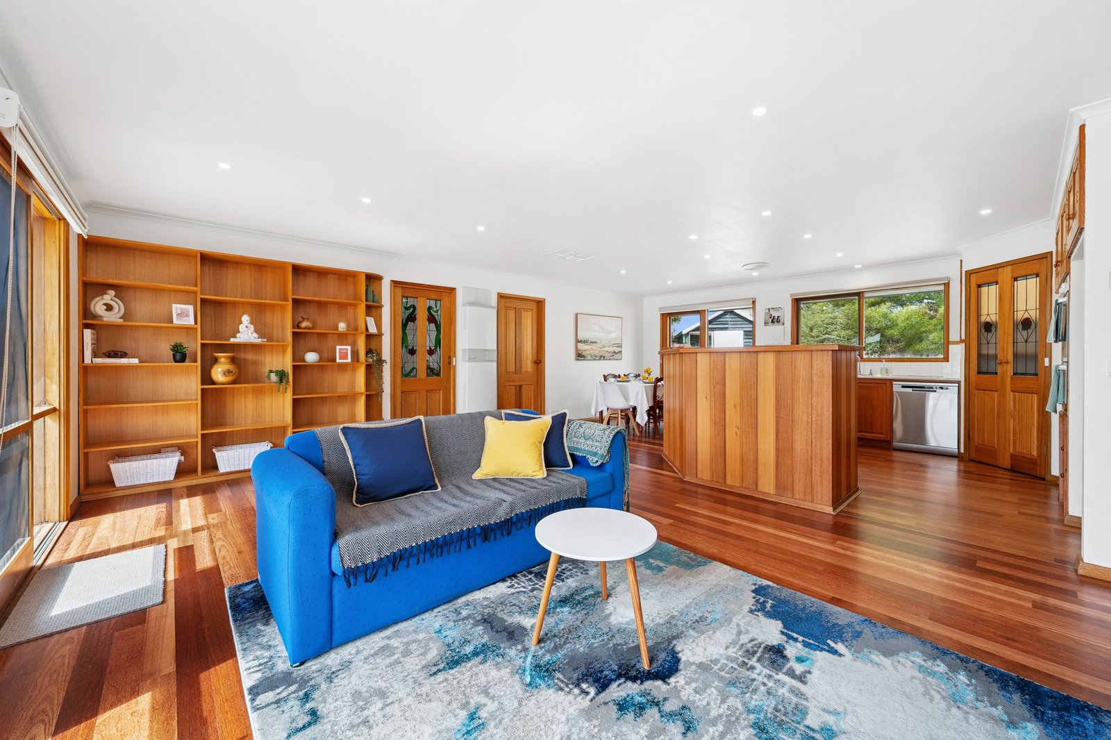 Gallery: 6 Hovell Court