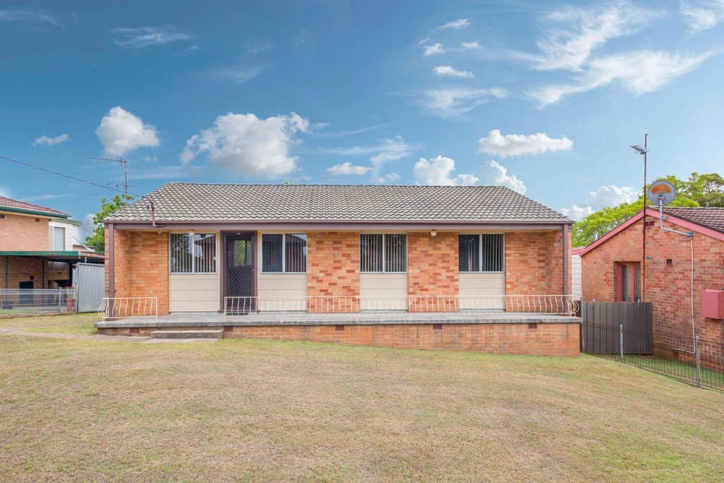 6 Howarth Street RUTHERFORD 1