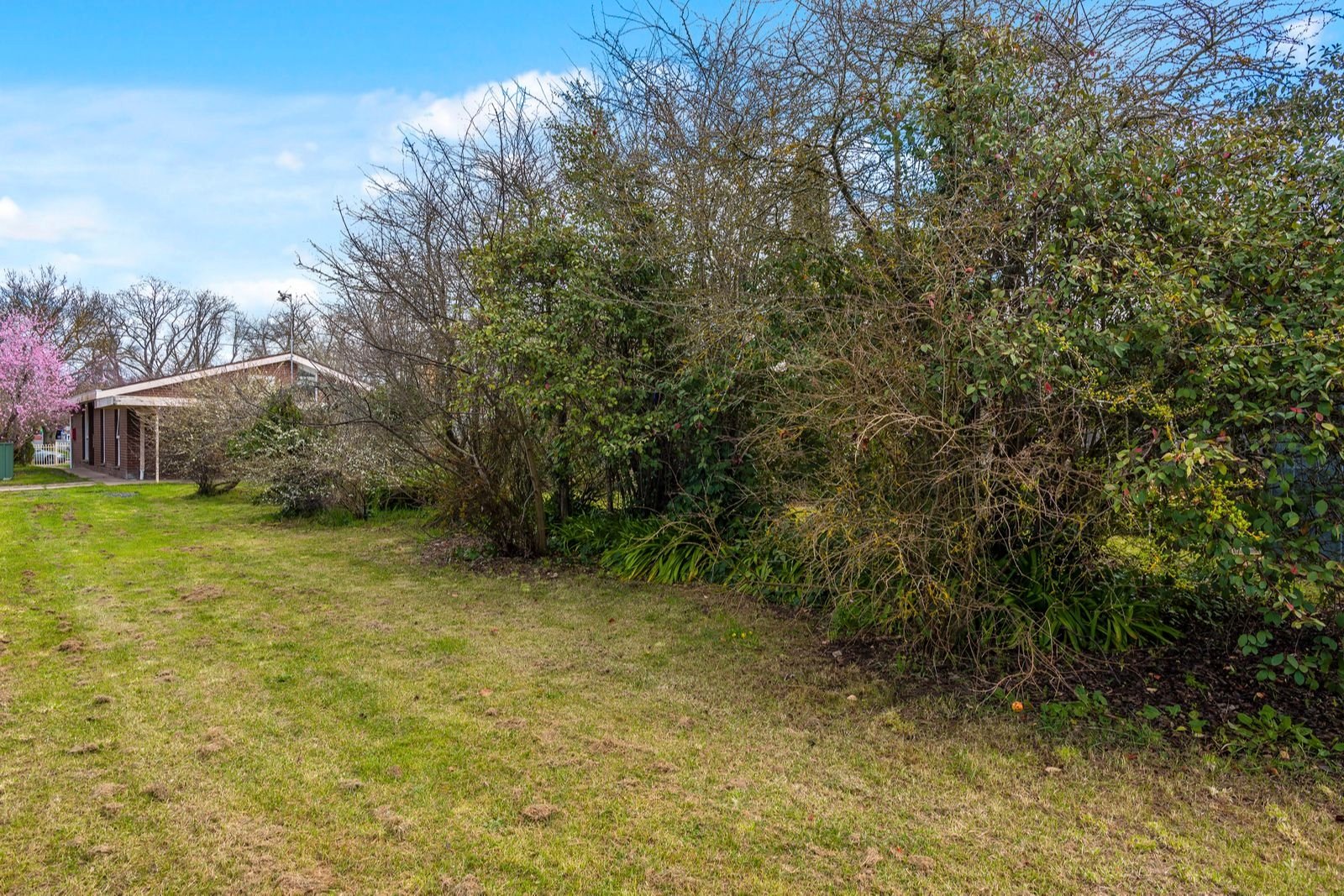 Real Estate and Property in 6 Hutton Street, Kyneton, VIC