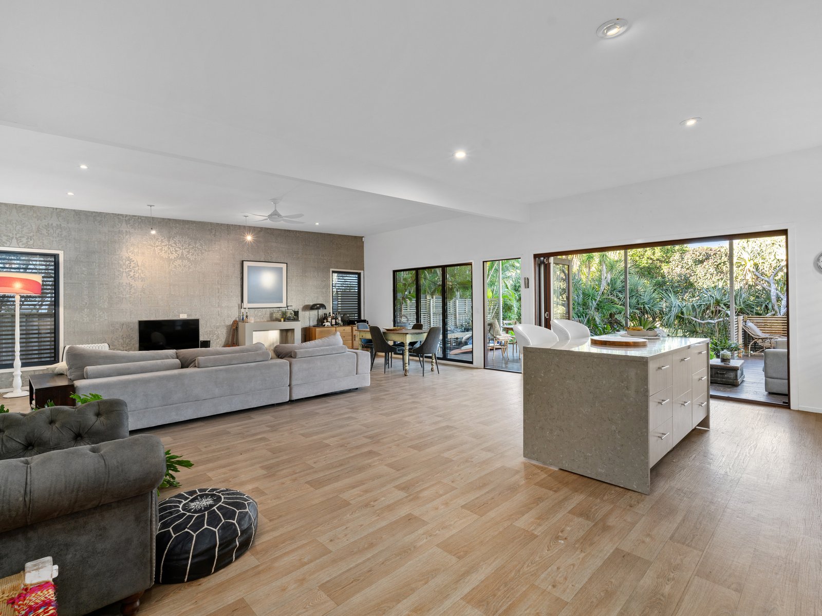 6 Hyndes Lane CASUARINA 3