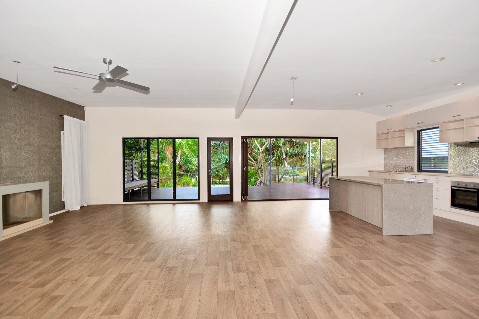 6 Hyndes Lane CASUARINA 2