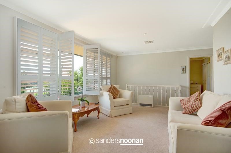6 Illawong Street LUGARNO 2
