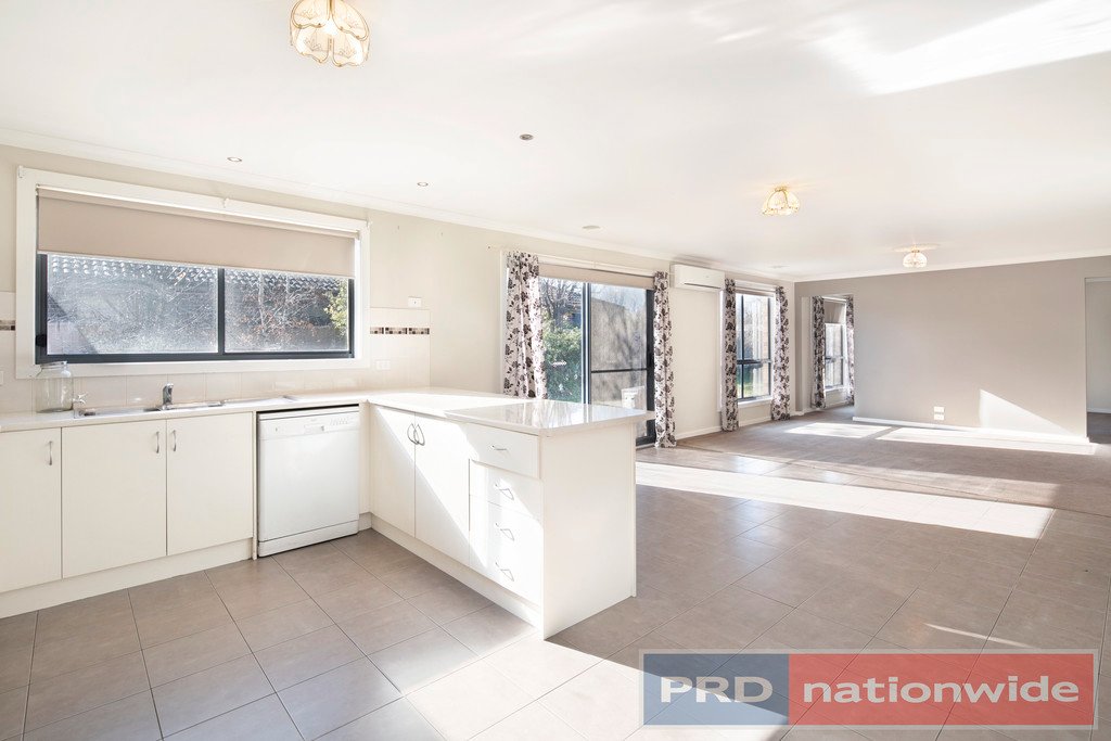 6 Ilvia Way SEBASTOPOL 4