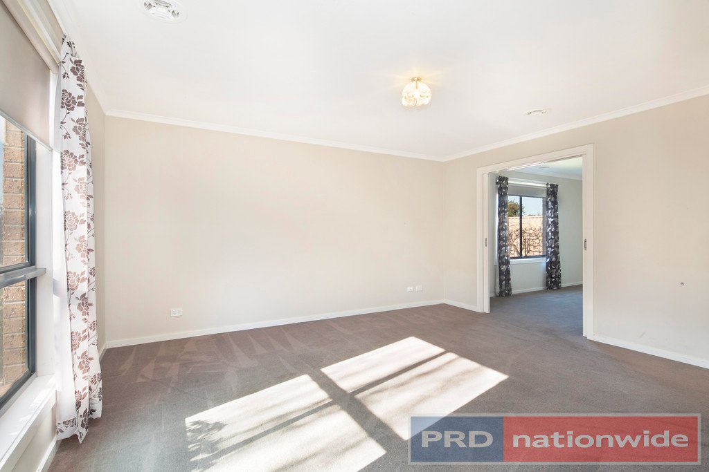 6 Ilvia Way SEBASTOPOL 10