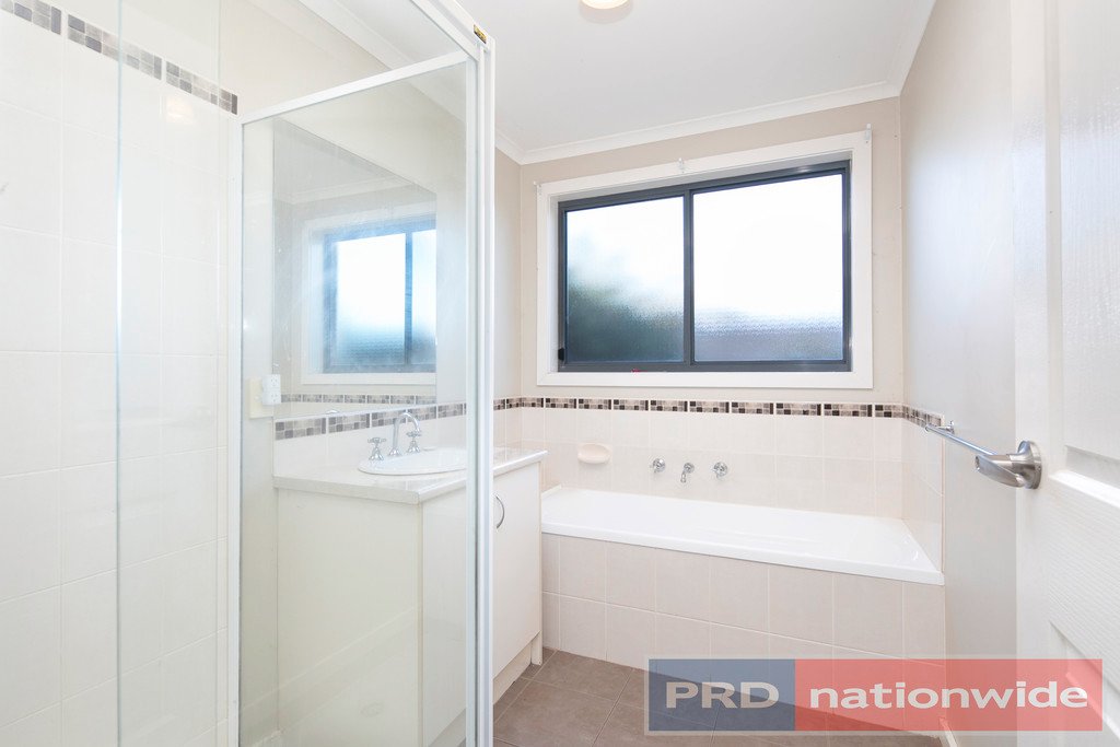 6 Ilvia Way SEBASTOPOL 11