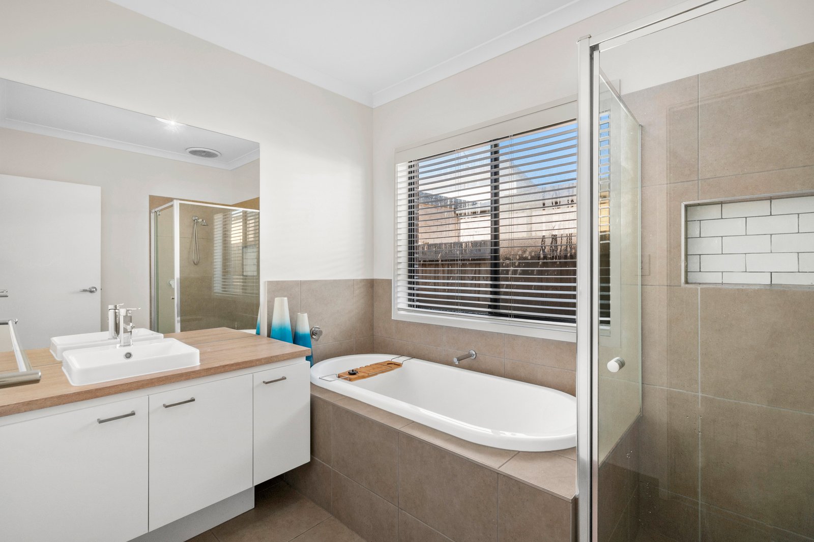 Gallery: 6 Isle Avenue