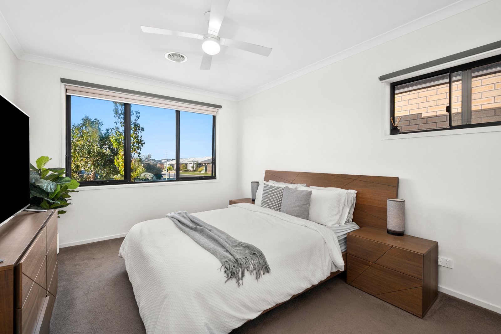 Gallery: 6 Isle Avenue