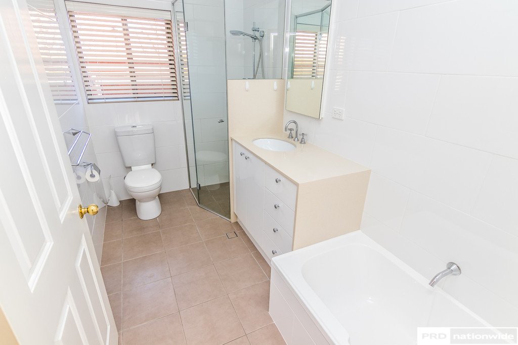 6 Jacaranda Place TAMWORTH 13