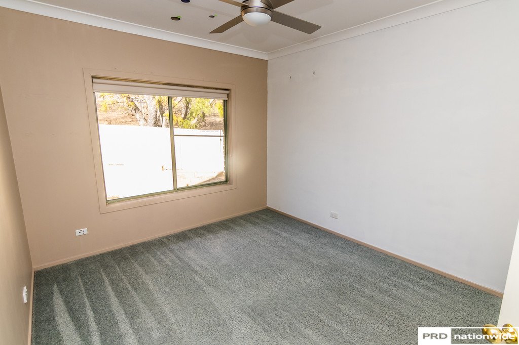 6 Jacaranda Place TAMWORTH 14