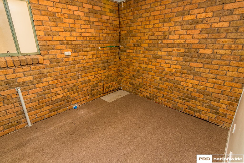 6 Jacaranda Place TAMWORTH 21