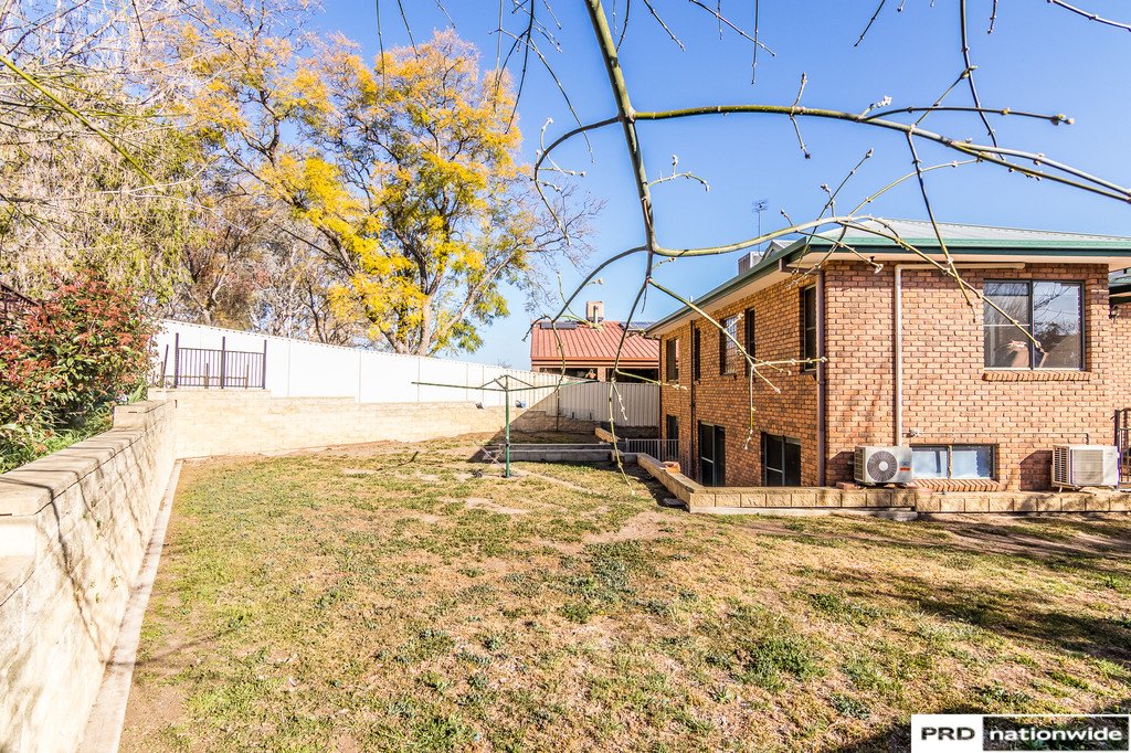 6 Jacaranda Place TAMWORTH 23