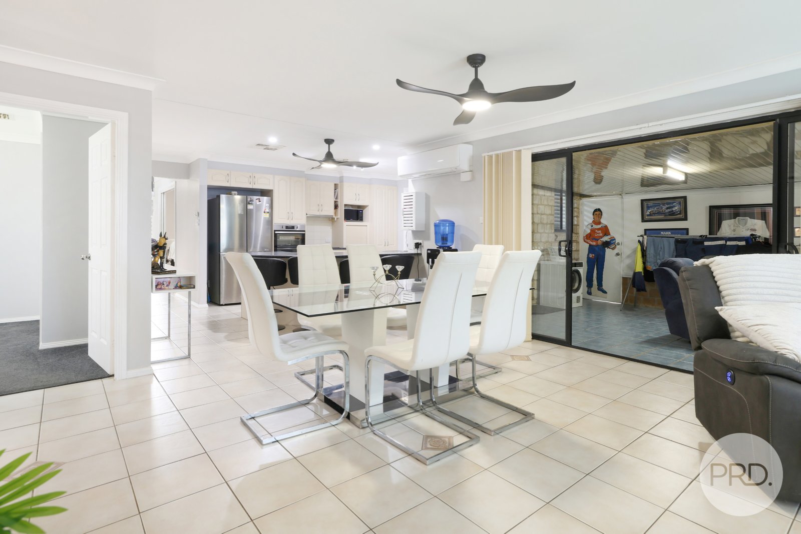 6 James Place TAMWORTH 13