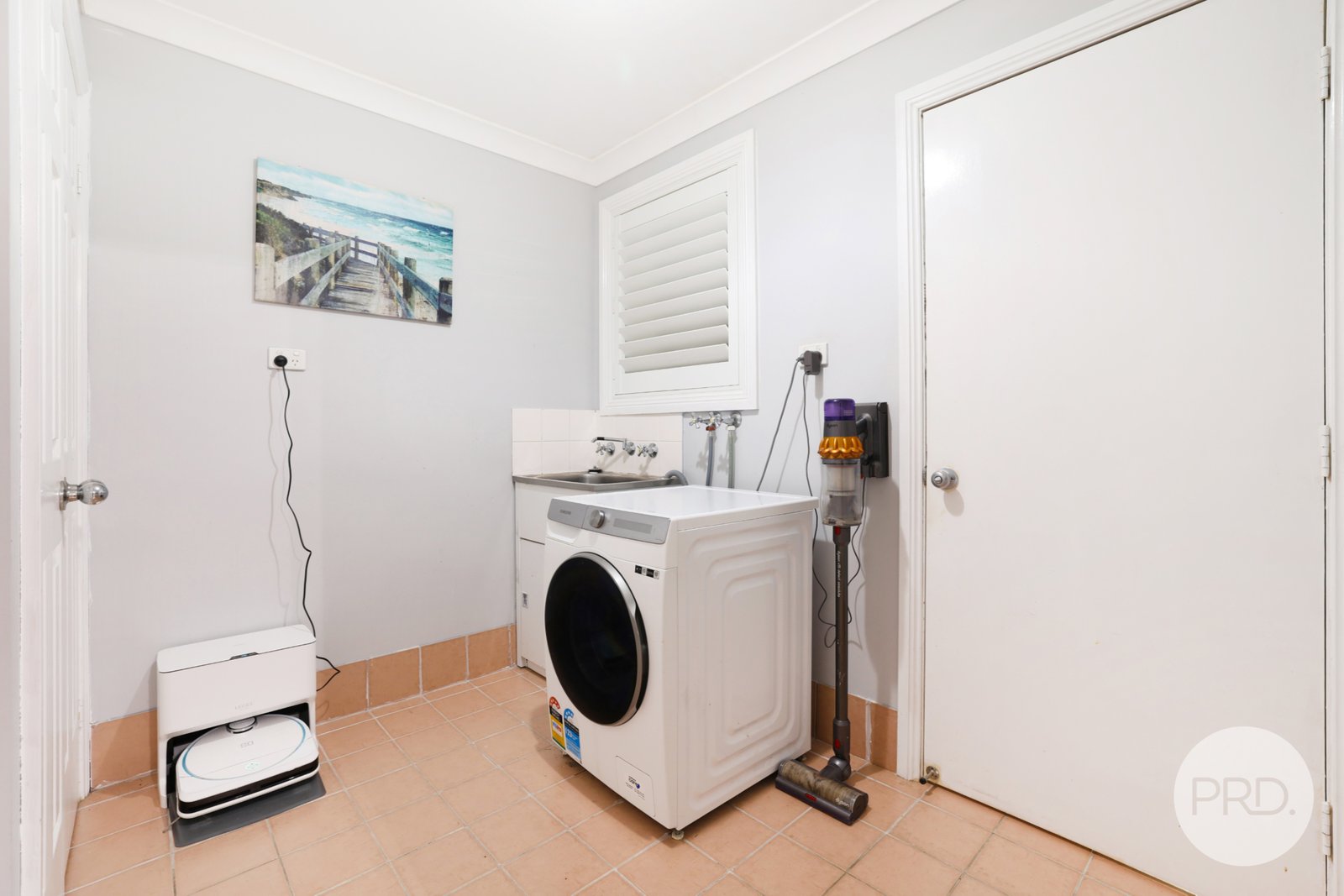 6 James Place TAMWORTH 17