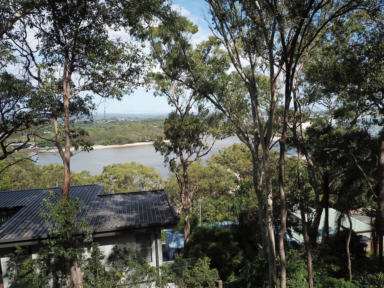 6 James Street CURRUMBIN 12