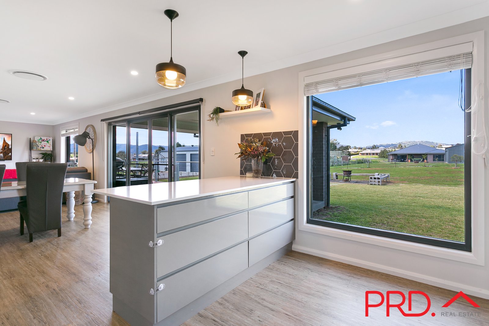 6 Jarman Road TAMWORTH 15