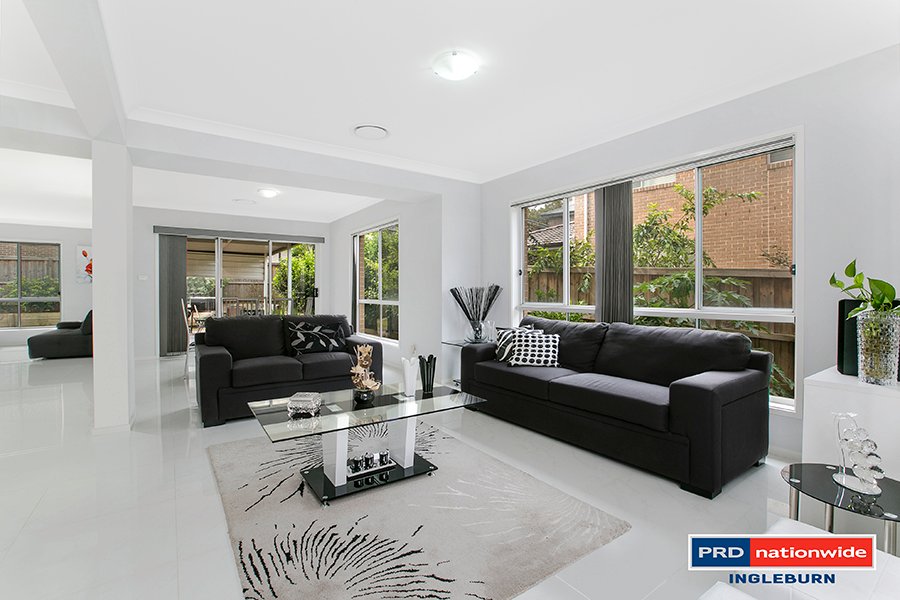 6 Jarvisfield Place MACQUARIE LINKS 3