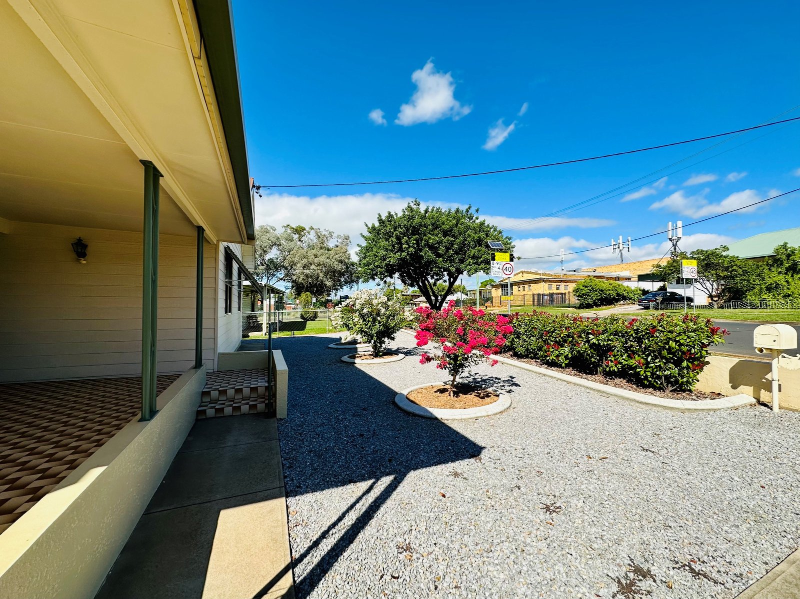6 Jean Street TAMWORTH 2