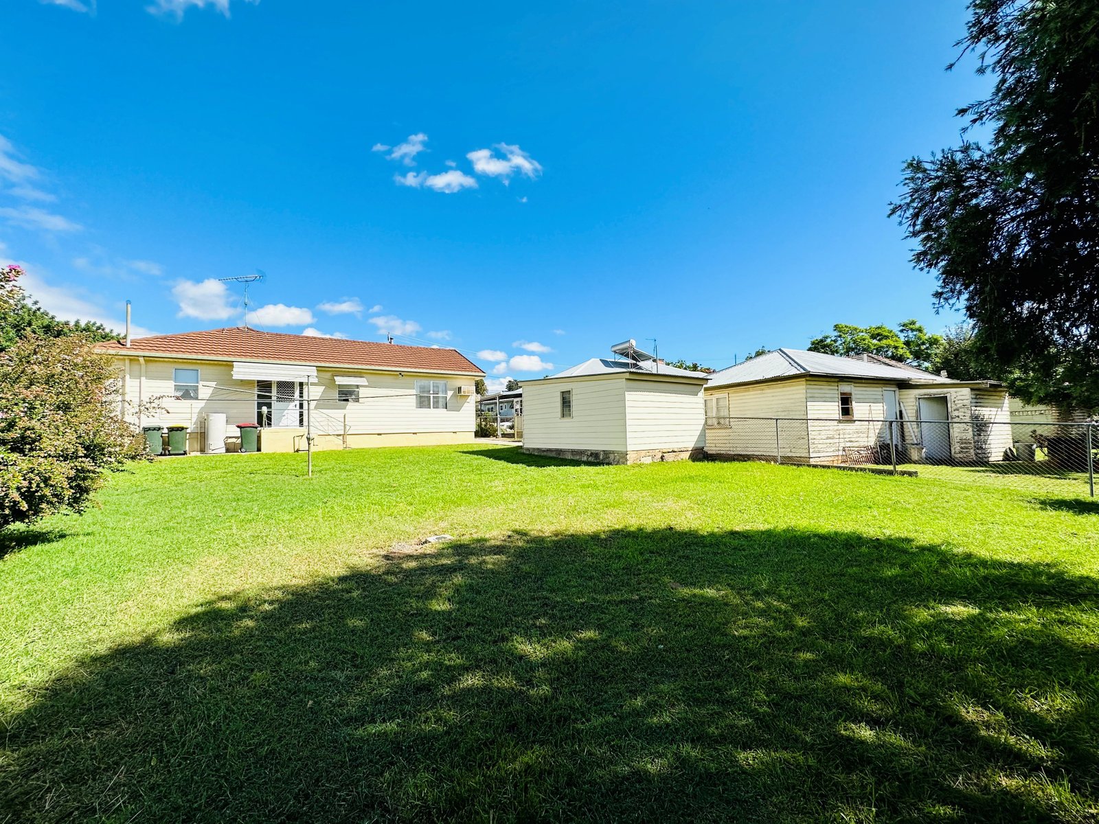 6 Jean Street TAMWORTH 17