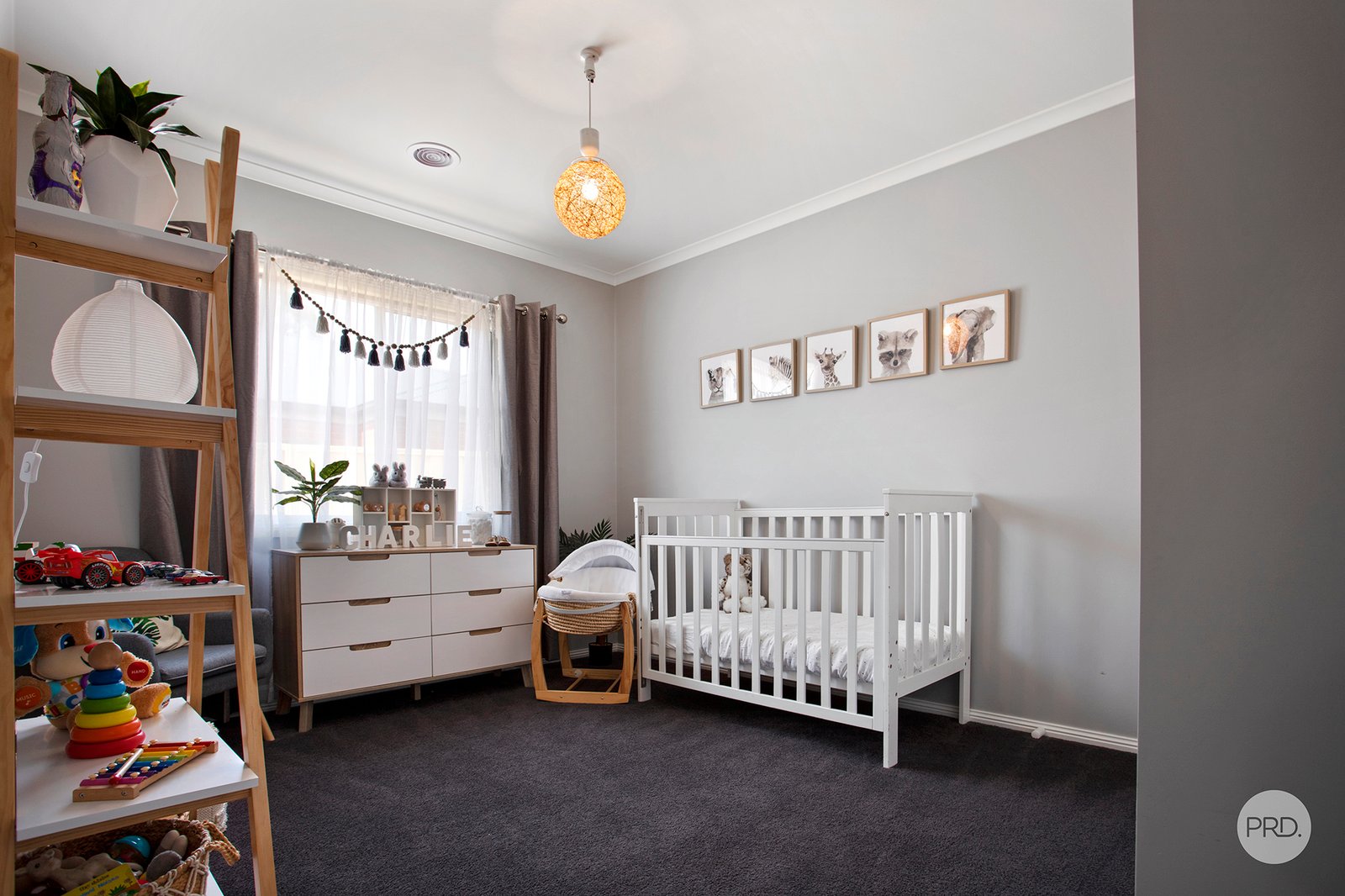 6 Jenolian Street HUNTLY 11