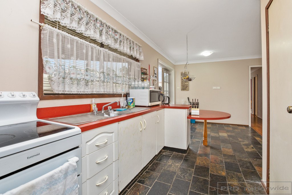 6 John Arthur Avenue THORNTON 10