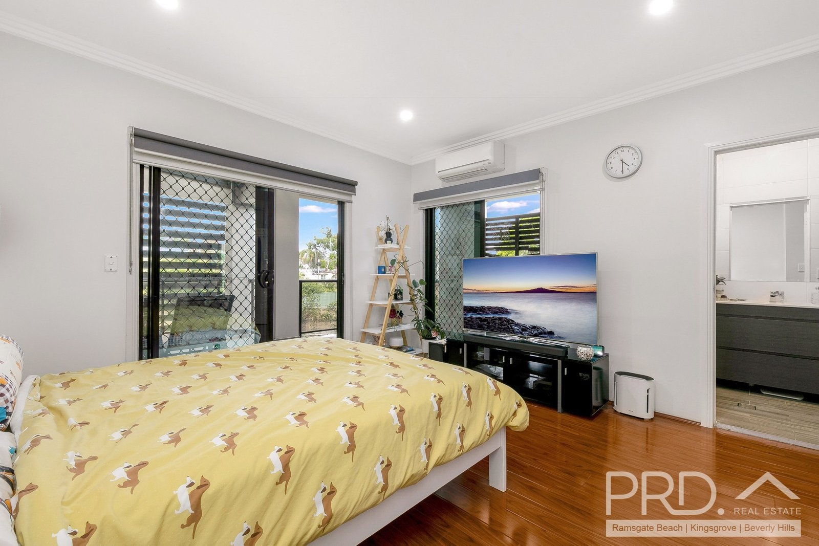 6 John Marie Place ROSELANDS 5