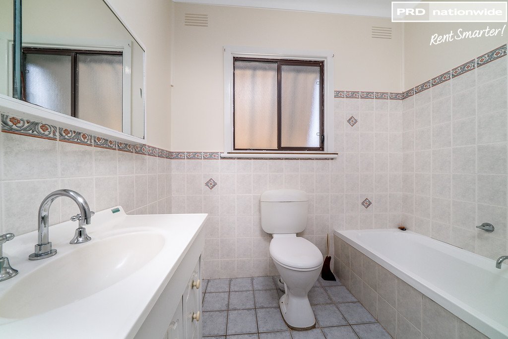 6 John Street KOORINGAL 6