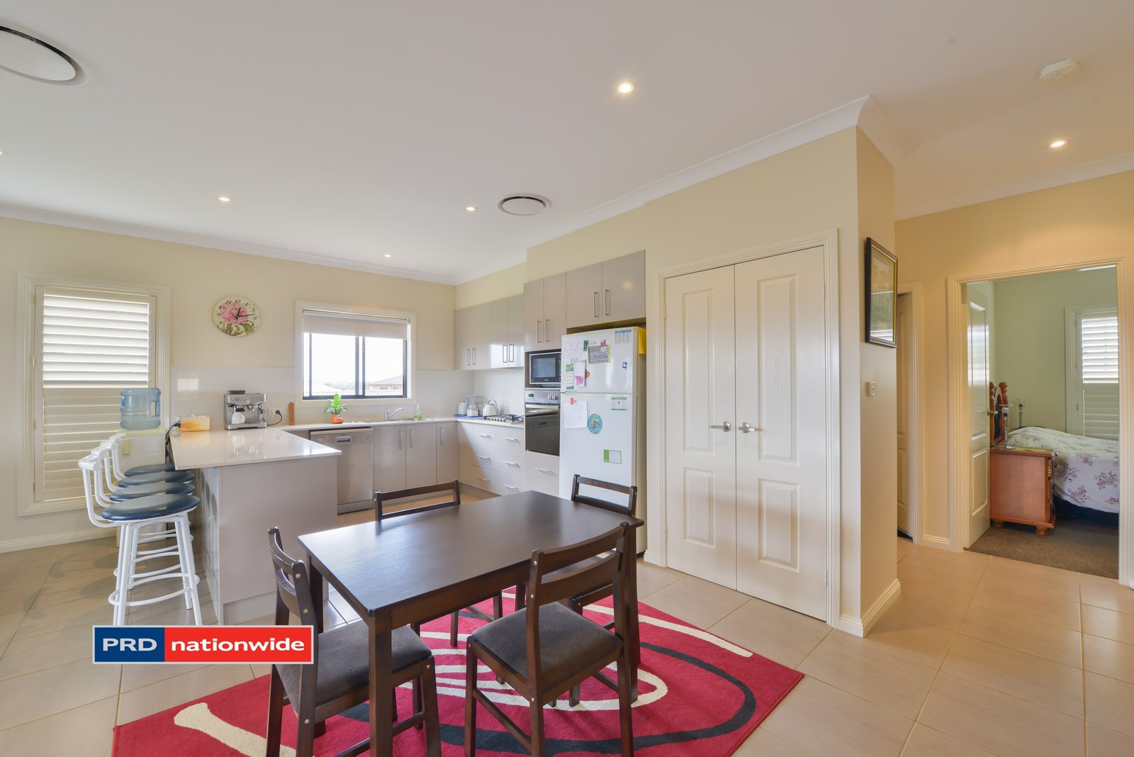 6 John Stuart Close TAMWORTH 4