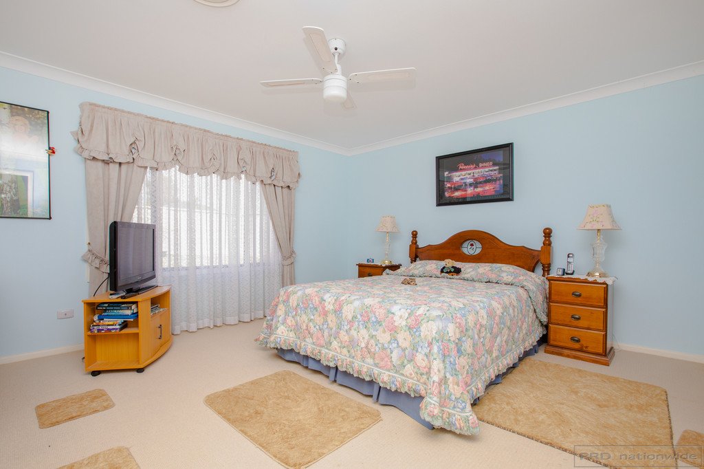 6 John Verge Avenue RUTHERFORD 8