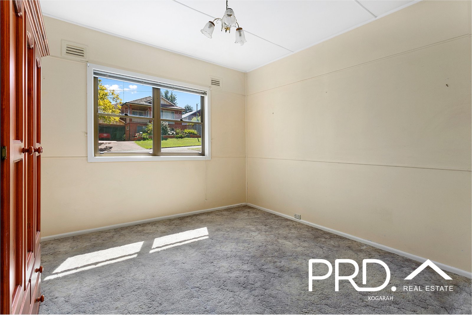 6 Johnstone Street PEAKHURST 11