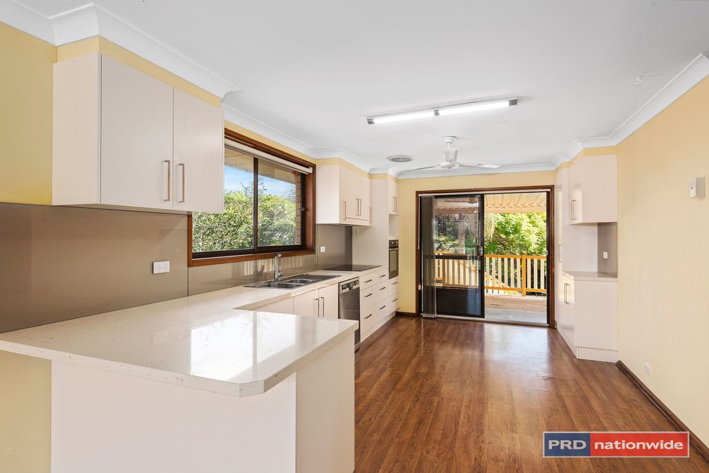 6 Jonathan Close COFFS HARBOUR 2
