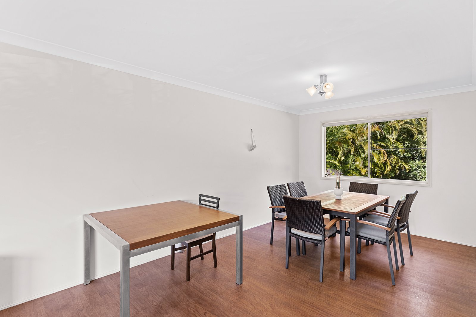 6 Jones Road CANNONVALE 9