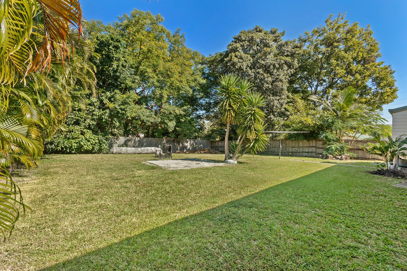 6 Jones Road CANNONVALE 14