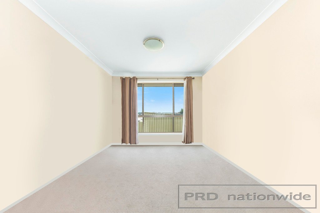 6 Joseph Close RUTHERFORD 3