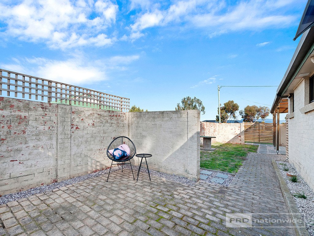6 Jubilee Avenue BRIGHTON 13