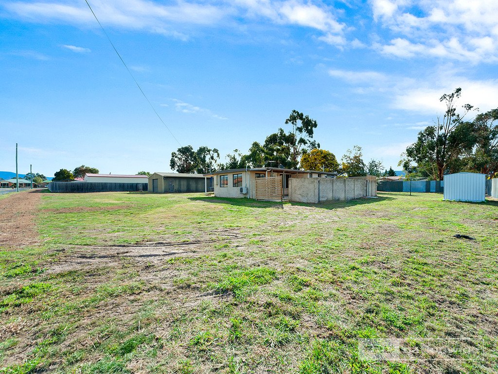 6 Jubilee Avenue BRIGHTON 17