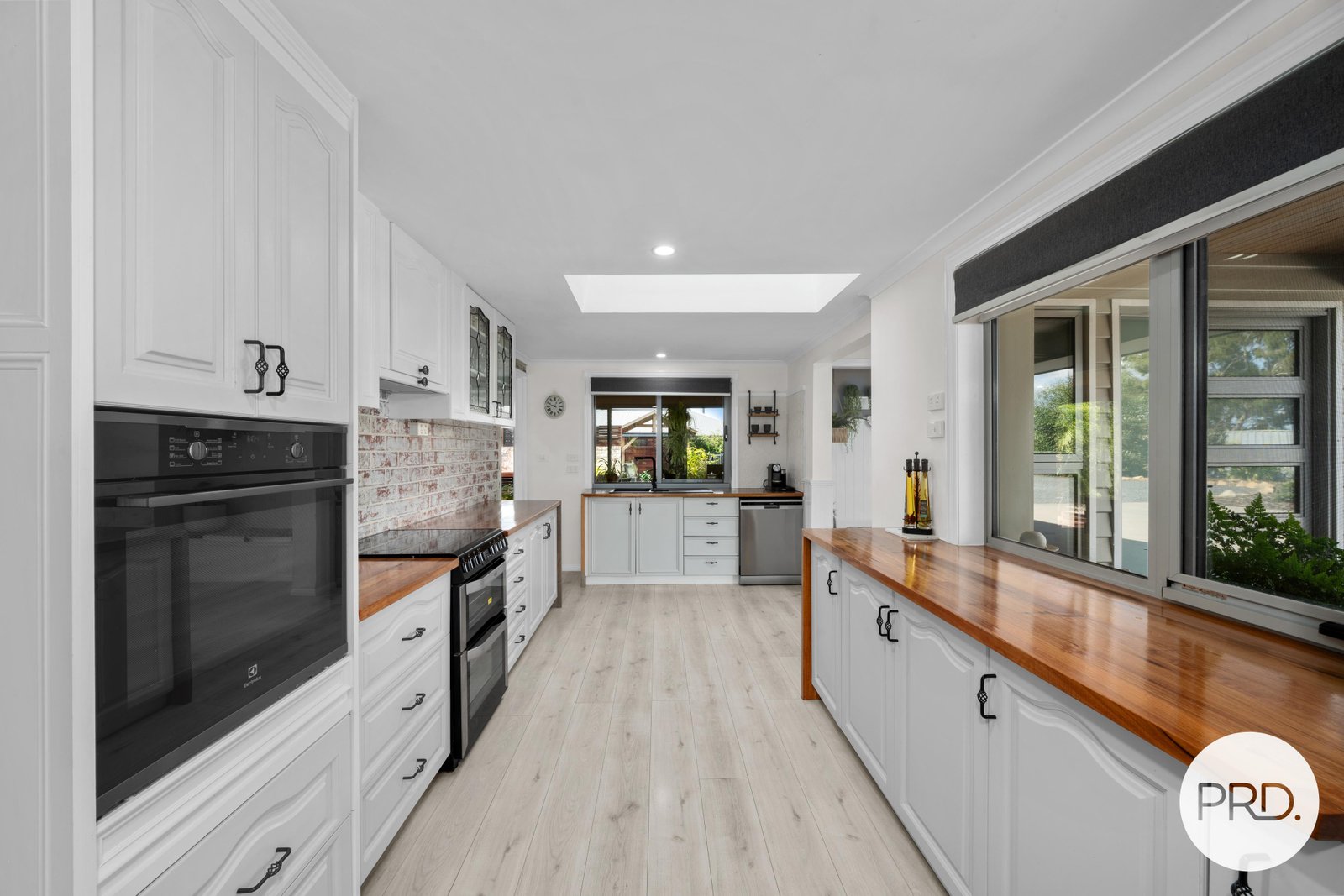 6 Jubilee Avenue BRIGHTON 3