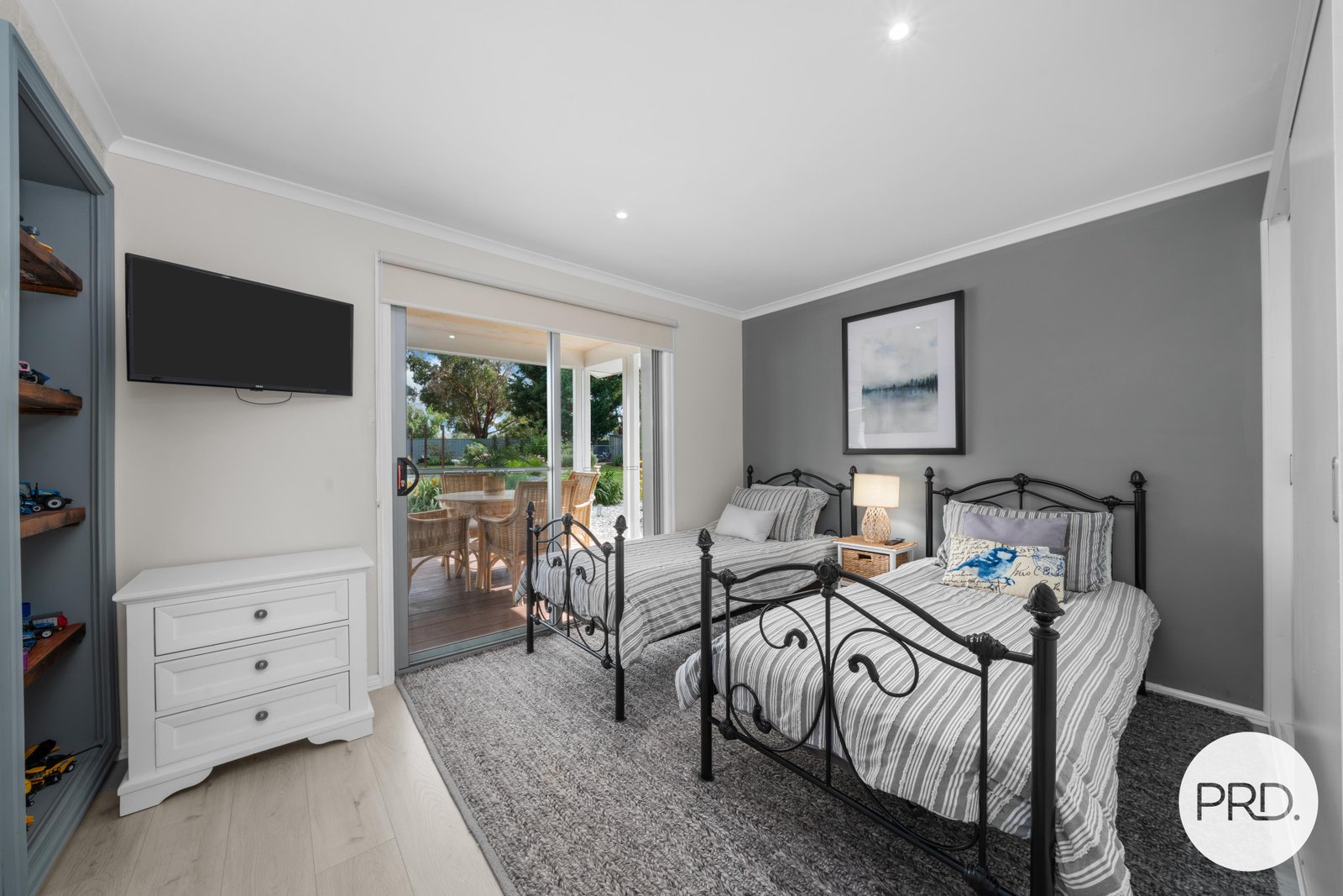 6 Jubilee Avenue BRIGHTON 12