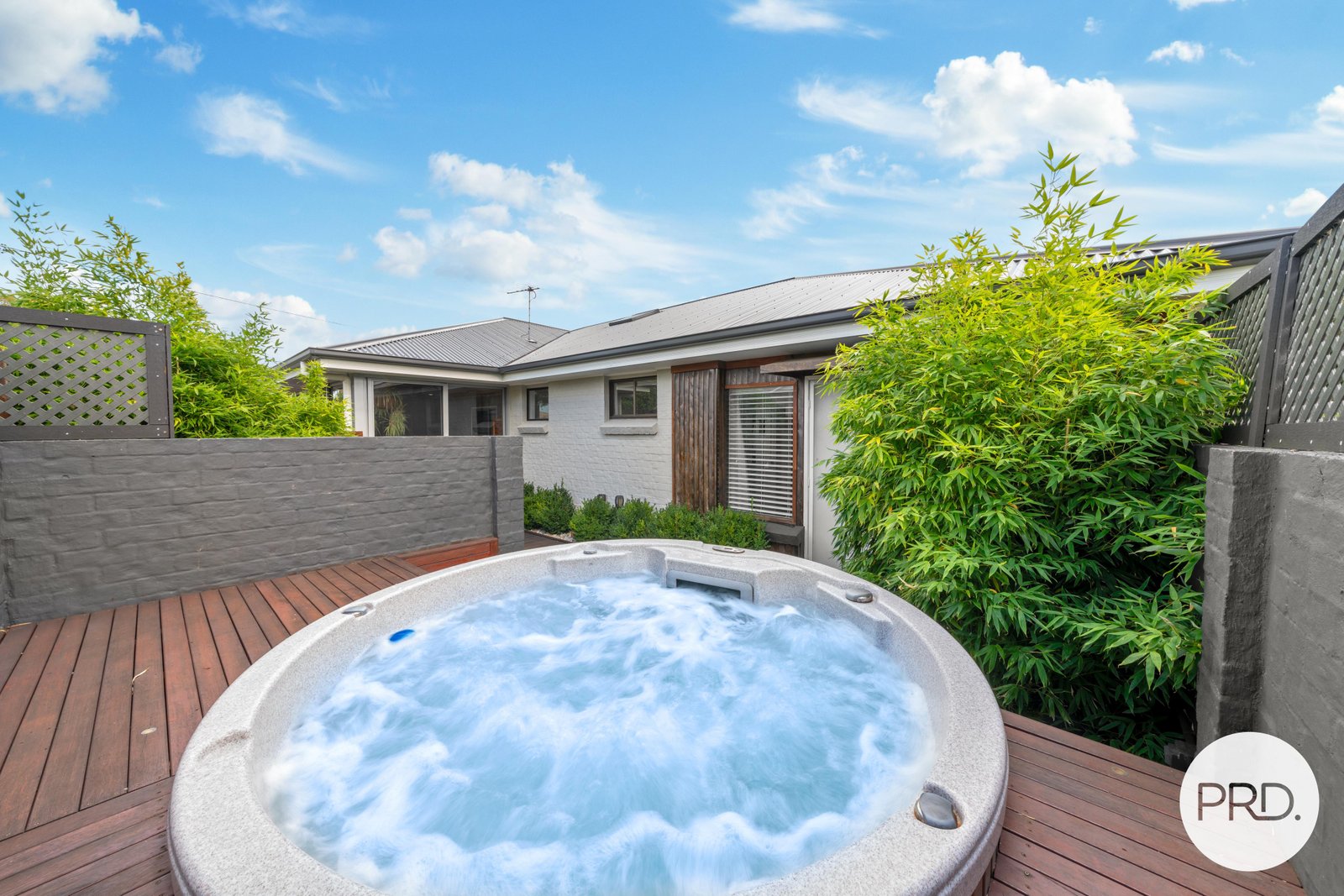 6 Jubilee Avenue BRIGHTON 16