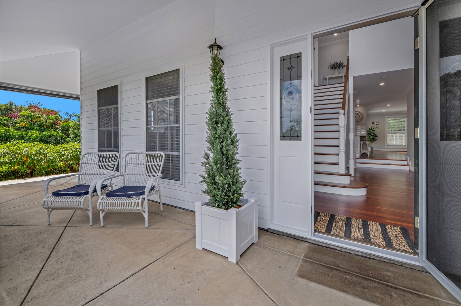 6 Julah Court ASHMORE 2