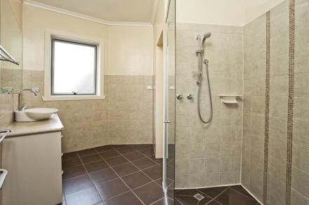 Gallery: 6 Kalymna Grove