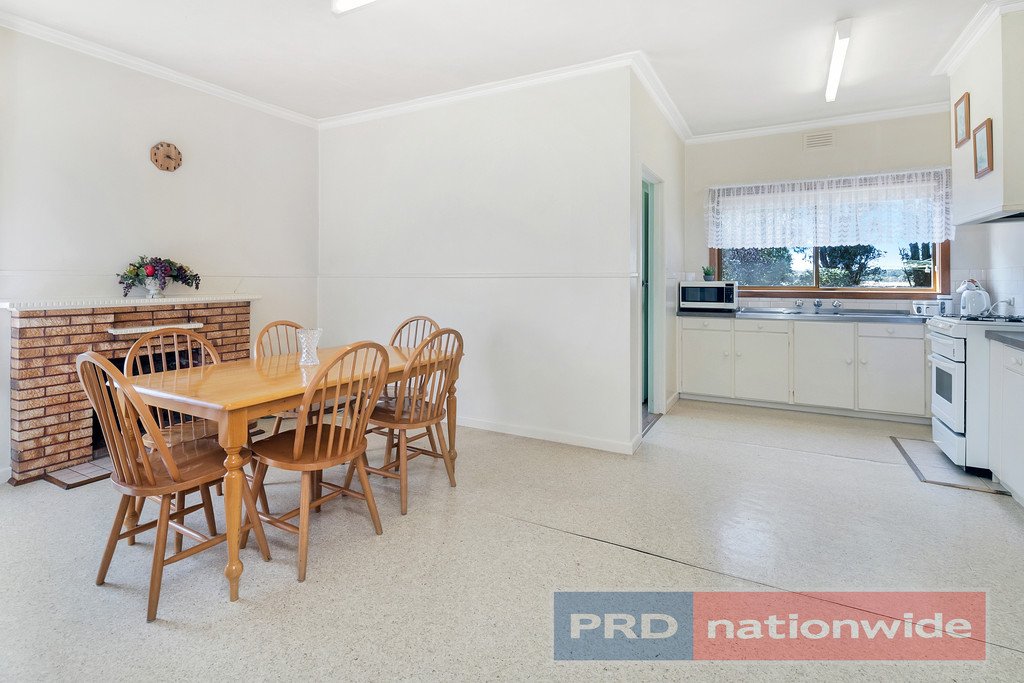 6 Kanes Lane SPRINGBANK 3