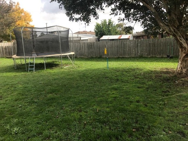 6 Kara Court SEBASTOPOL 8