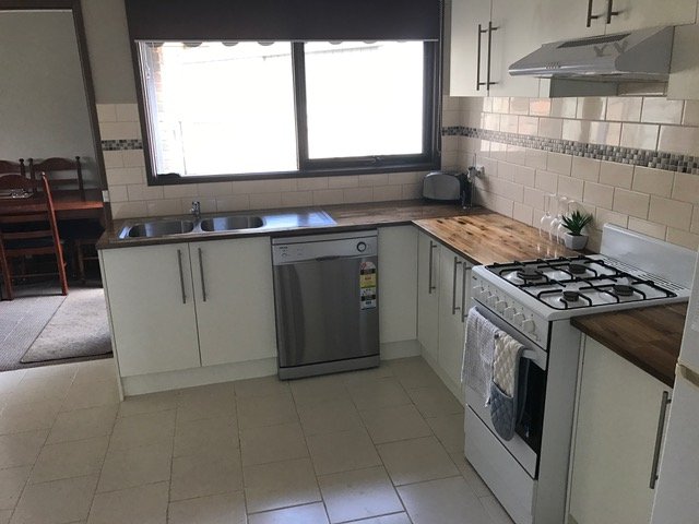 6 Kara Court SEBASTOPOL 9