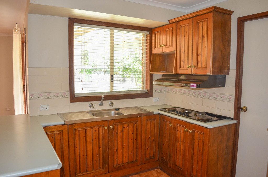 6 Karoom Drive GLENFIELD PARK 3