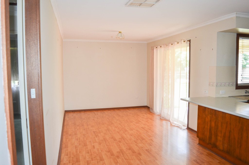 6 Karoom Drive GLENFIELD PARK 4