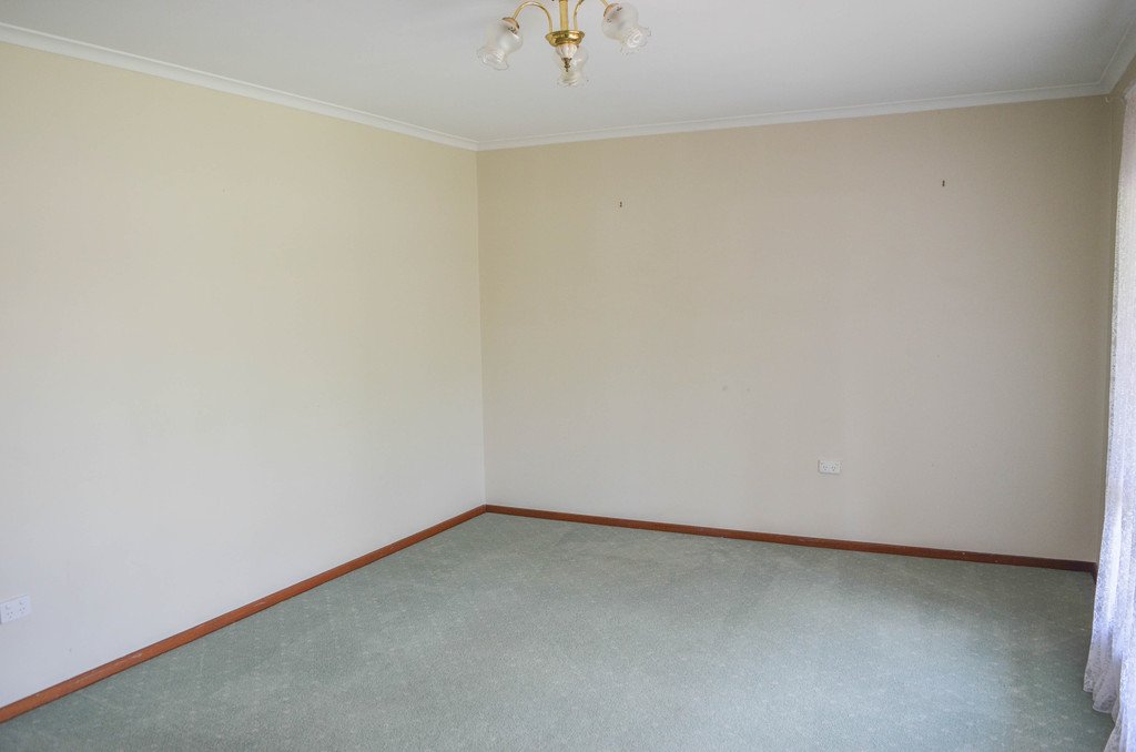 6 Karoom Drive GLENFIELD PARK 5