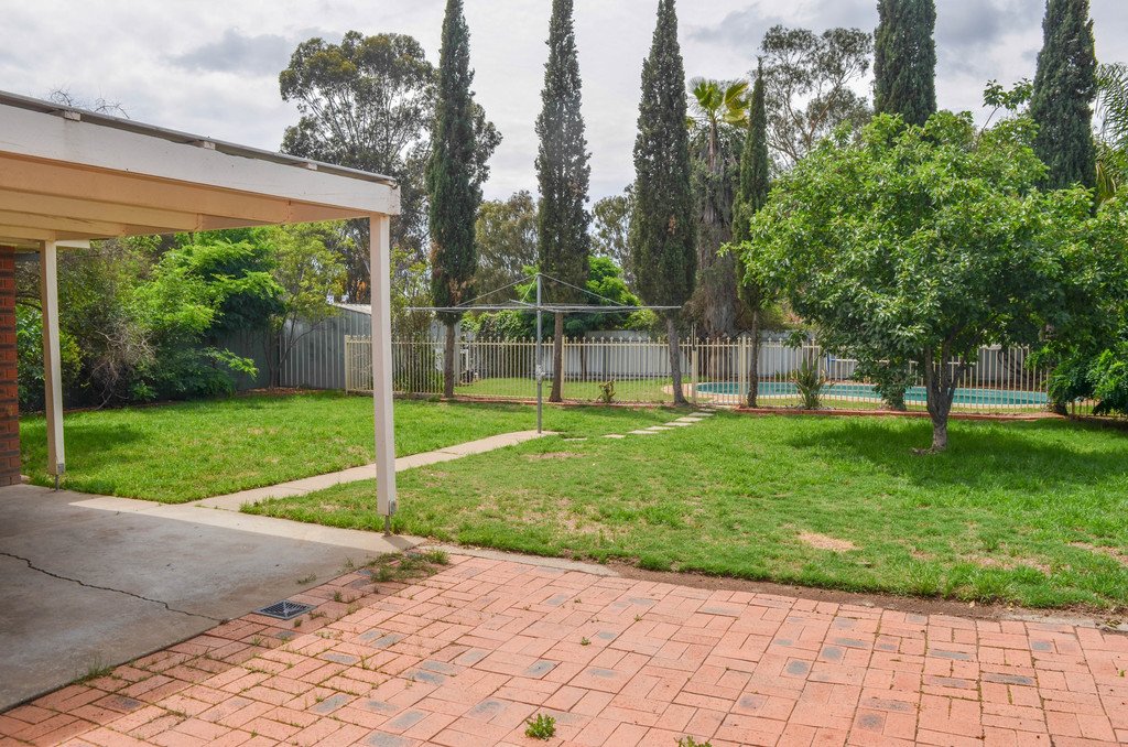 6 Karoom Drive GLENFIELD PARK 9